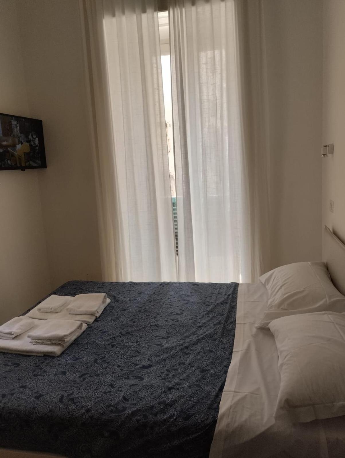 Amedeo Square Bed & Breakfast เนเปิลส์ ภายนอก รูปภาพ
